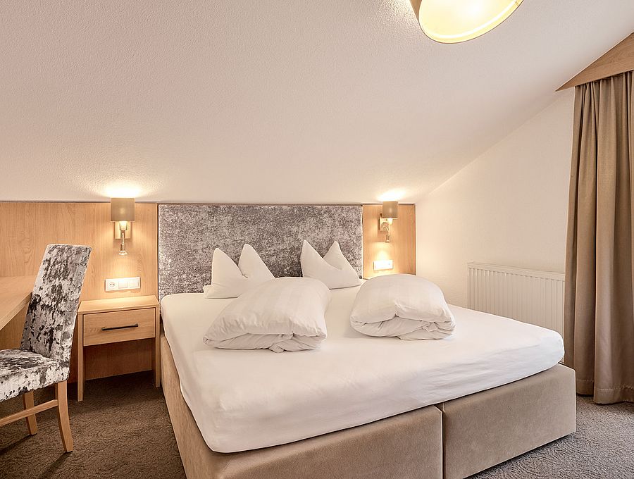 Deluxe double room at the Hotel Riders In in Sölden